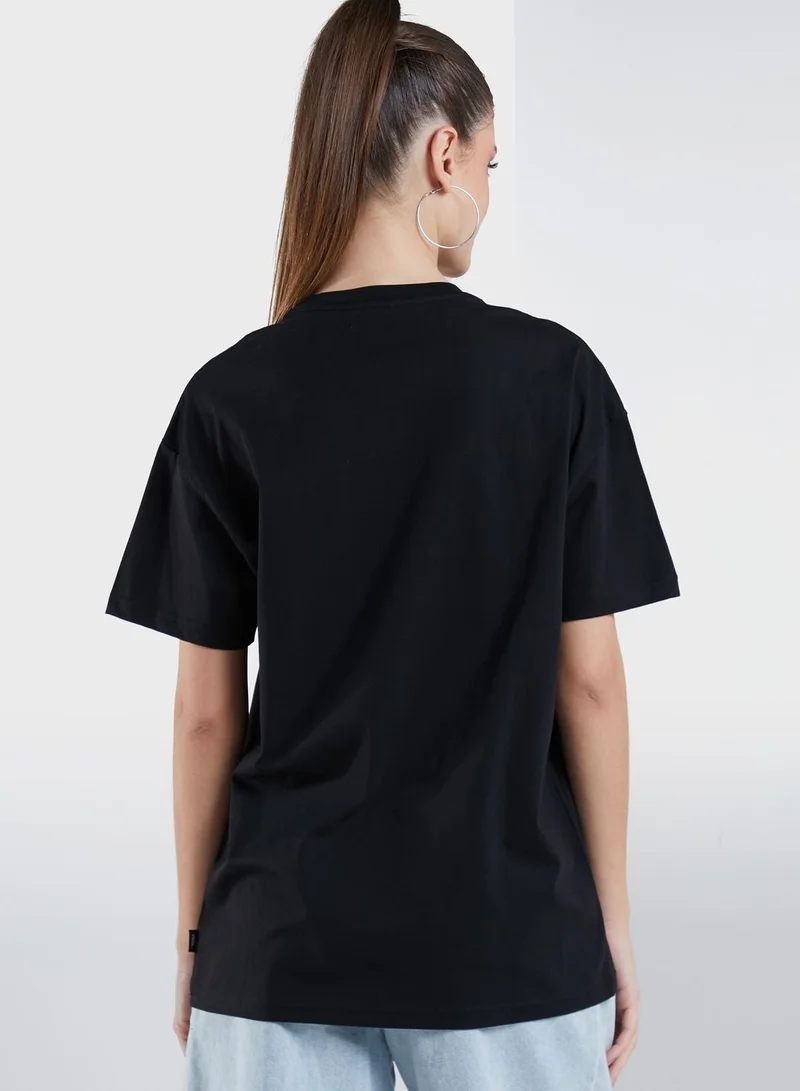 فانز تيشيرت بقصة واسعة